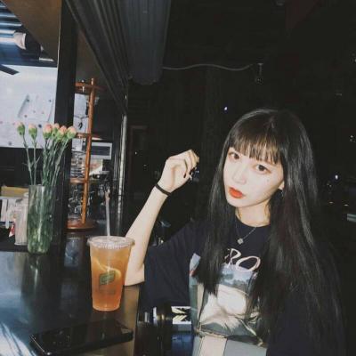 霸气又有个性的原宿风女生头像来啦！14张高清最新款任你挑