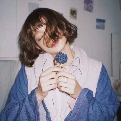14张高清可爱唯美女生微信头像合集