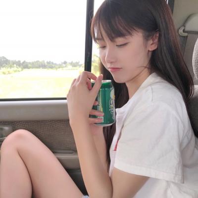 24张高清款！女生清纯淡雅风微信头像合集