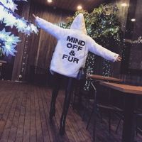 18张帅酷戴帽女生背影头像 适合当QQ头像的款式来了