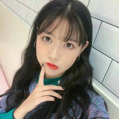 10张高清单人女生闺蜜头像 适配QQ的两人配对款