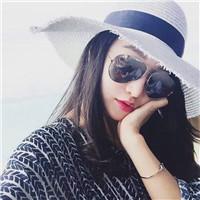 戴墨镜女生头像合集！23张气场拉满的酷飒造型