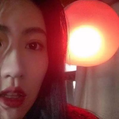 22张高清高冷气质女神头像 氛围感拉满
