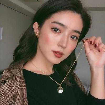 超拽又高雅的霸气女生头像 23张高清合集