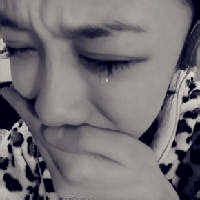 18张女生流泪哭腔头像 带着难过情绪的伤感女生头像