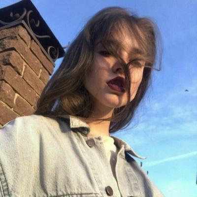 24张高清外国女生QQ头像 好看又实用