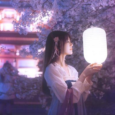23张高清好看的女生古风微信头像，氛围感拉满