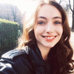 28张清新爱笑女生气质头像 高清质感小清新风格