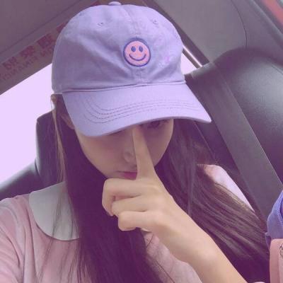 20张酷感拉满的戴帽女生头像 高清无水印直接存