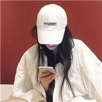 27张超飒女生戴帽背影头像 当下超流行的霸气款