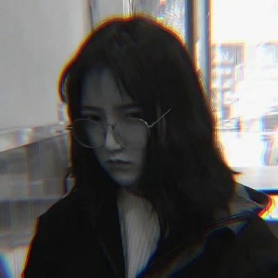 16张当下超火的个性美女头像合集 最新潮流款都在这