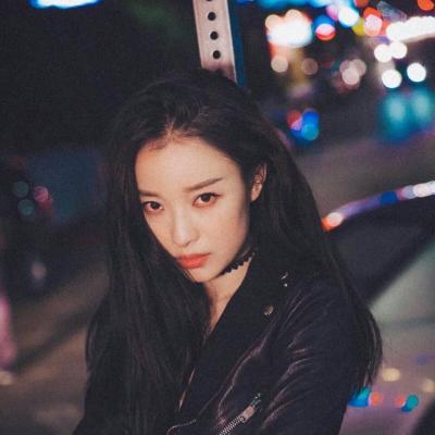 快手女生霸气社会头像合集 33张高清社会人头像素材