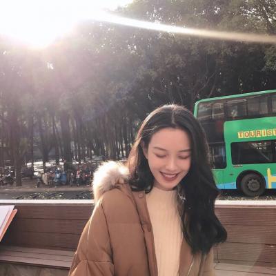 34张高清女生森系头像！清新绿调氛围感拉满