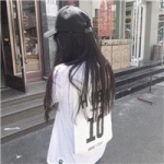 27张超飒女生戴帽背影头像 当下超流行的霸气款