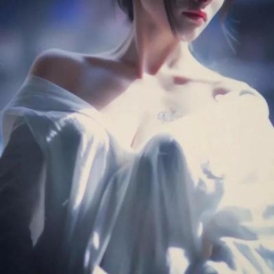 不露脸又霸气的女生锁骨头像 露锁骨氛围感拉满（33张）