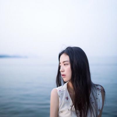 21张氛围感拉满的失落女生伤感意境头像