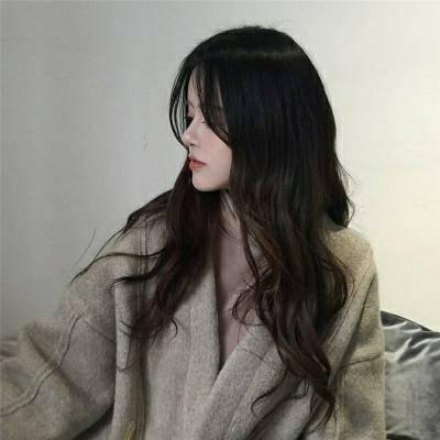 新款颓废伤感女生QQ头像 16张高清好看的颓废女头汇总