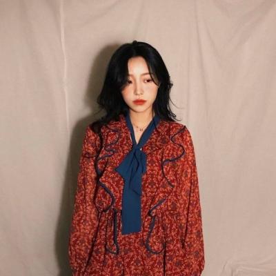 39张超拽霸气女生头像合集 高清无水印直接用