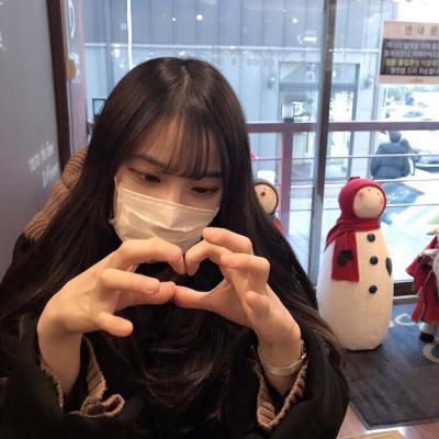 20张氛围感拉满的女生意境微信头像合集