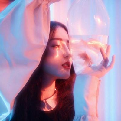 32张自带女王气场的女生头像合集