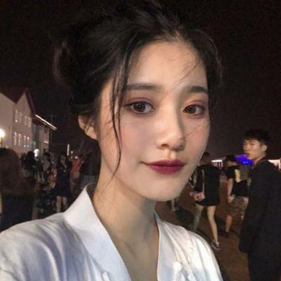24张高清霸气酷感女生头像合集