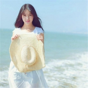 海边女生清纯单张头像分享