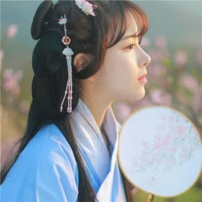 18张氛围感拉满！伤感古风汉服女生头像合集