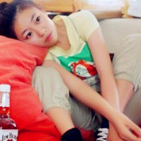 20张红色系qq非主流女生头像合集