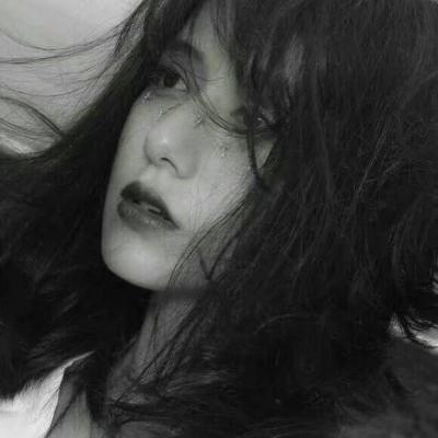 气质超酷女生头像合集 温柔气质也能穿出酷感