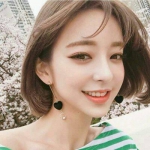 35张高清好看的女生短发微信头像合集