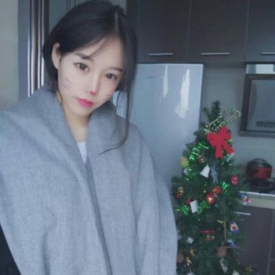 18张高清唯美意境女生头像 氛围感拉满