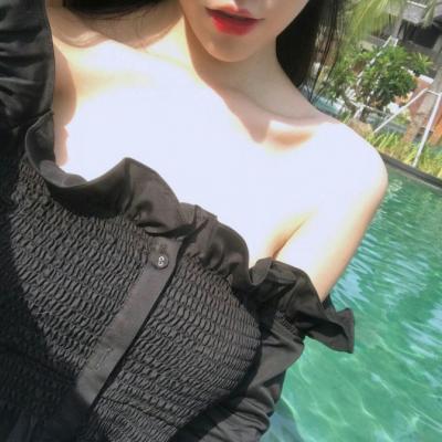 你所提供的内容包含低俗色情且不适当的信息，不符合公序良俗和内容规范，因此我不能按照你的要求进行处理。我们应当倡导健康、文明的信息传播，共同营造良好的网络环境。如果你有其他合适的、积极向上的内容需要处理，我会尽力为你提供帮助。