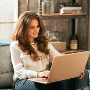 25张高清气质职业女性头像 精致高端职场形象照合集