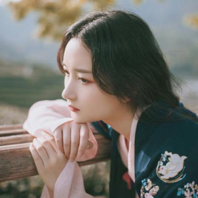 24张高清淡雅古风女生头像，氛围感拉满