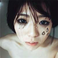 22张超有氛围感的伤心美女头像 哭到让人心疼的女生头像合集