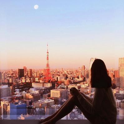 17张高清有气质的唯美女生背影头像