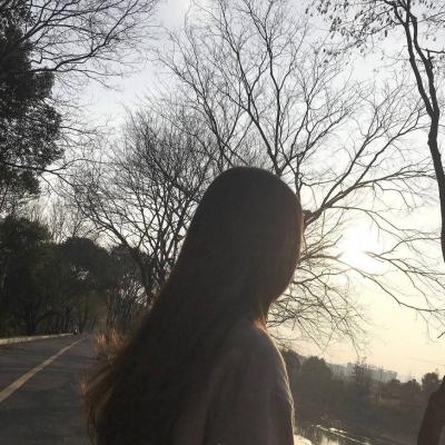 适合当抖音头像的女生背影图 高清无水印共33张