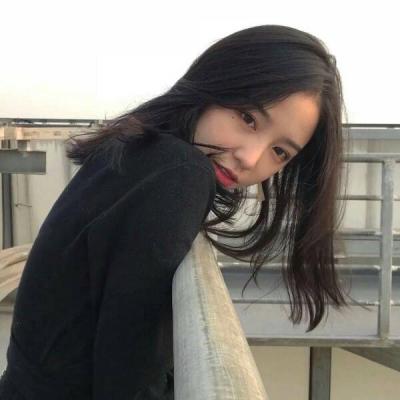 18张高清优雅成熟气质女生头像合集