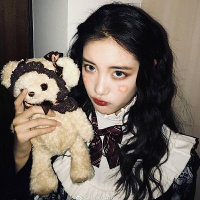 霸气又有个性的原宿风女生头像来啦！14张高清最新款任你挑