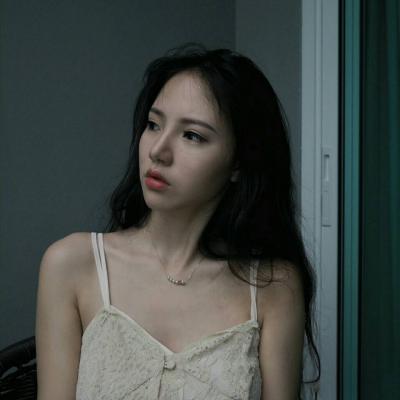 36张高清好看的女生唯美QQ头像大图