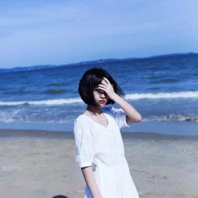 20张高清高冷短发女生头像合集