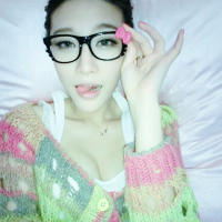 女生豪放头像合集：兼具性感与霸气的个性头像（14张）