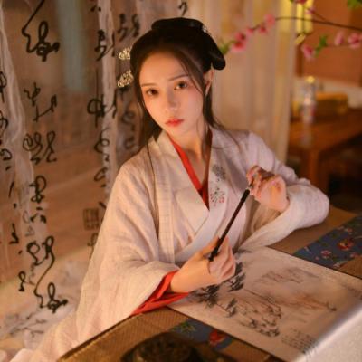 24张高清淡雅古风女生头像，氛围感拉满