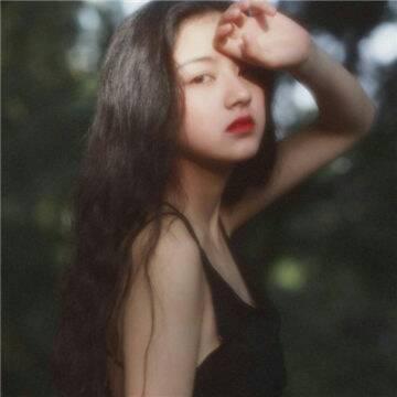 12张高清霸气超拽女生QQ头像 酷感拉满直接拿捏
