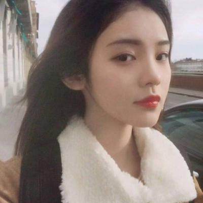 36张高清可爱萌系美女头像 软妹氛围感拉满