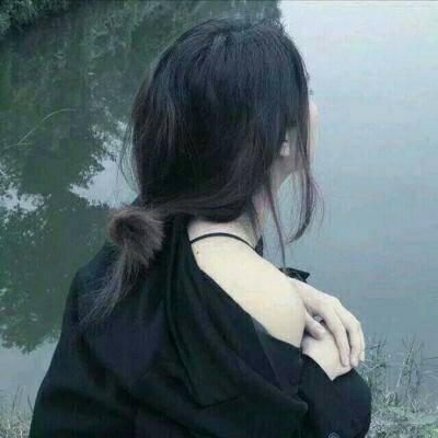 32张自带女王气场的女生头像合集