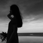 36张有气质的女生侧面/背影头像 高清质感拉满