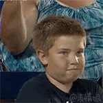 棒球比赛小男孩QQ表情包来啦，斗图能用得上