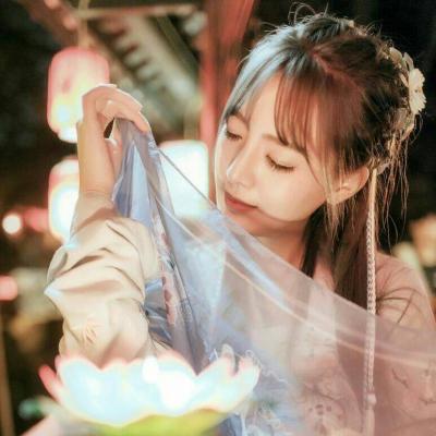 11张氛围感拉满的古风女生头像 每一张都美到心坎里