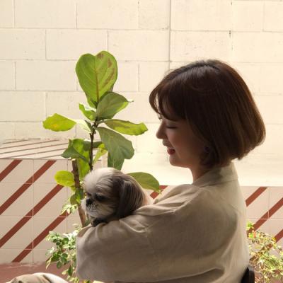 26张高清清新风！女生短发侧脸头像合集